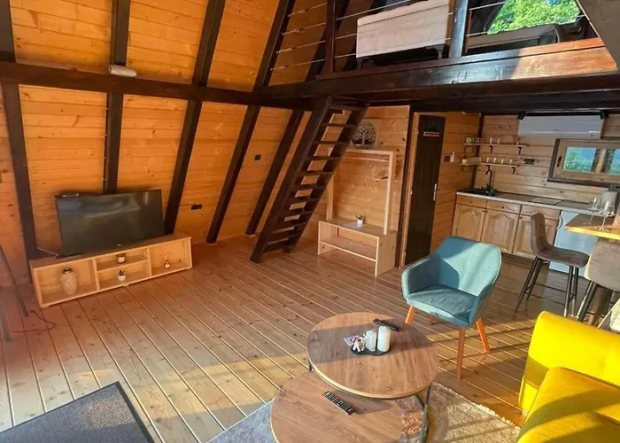 Dedin Borak Дом отдыха *